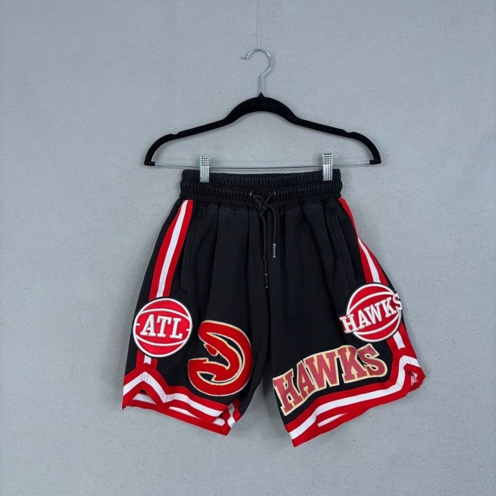 Atlanta Hawks Womens Small Colorblock Embroidered Basketball Shorts Pro Standard